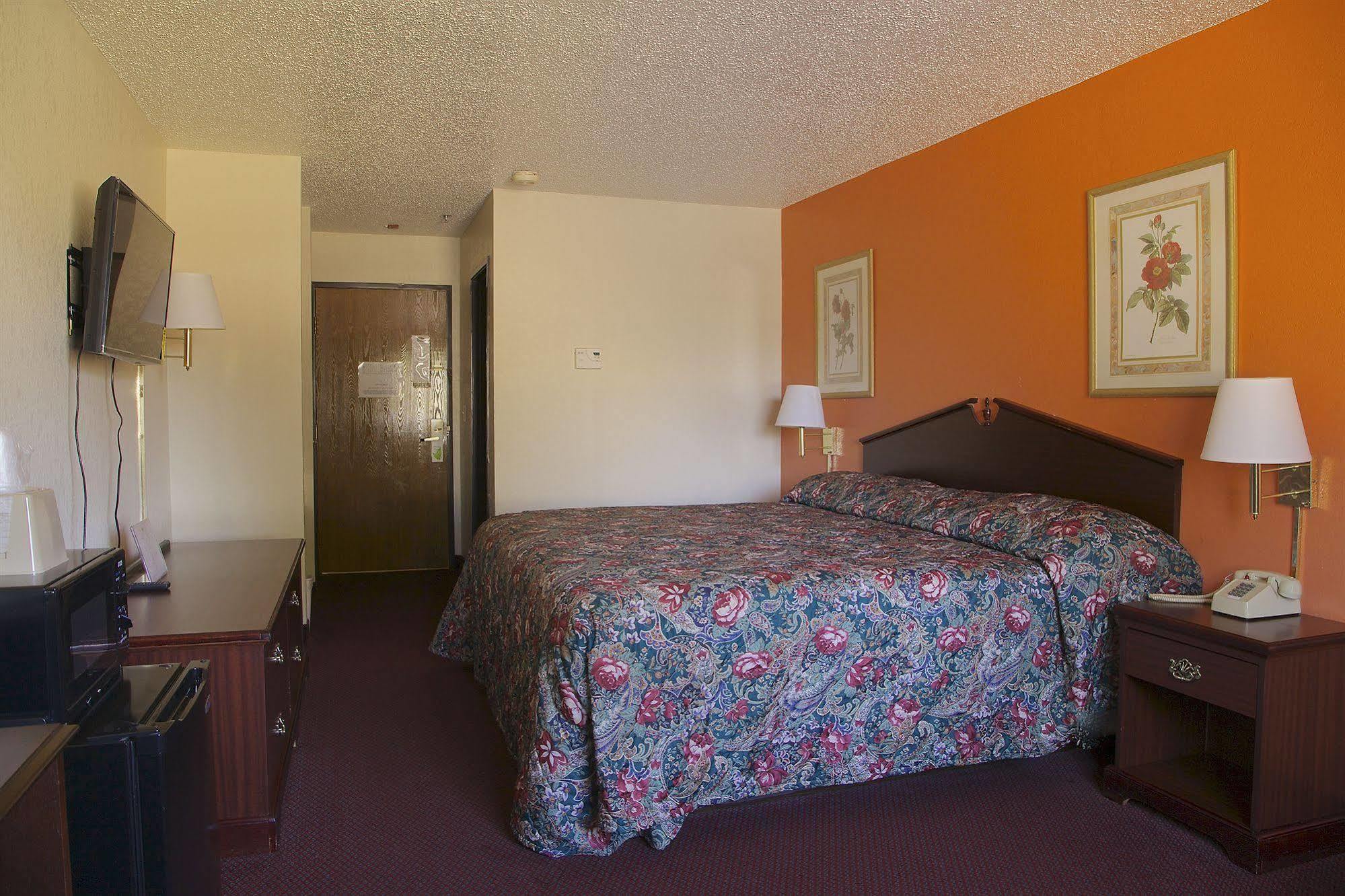 Econo Lodge Inn & Suites McKinney Dış mekan fotoğraf