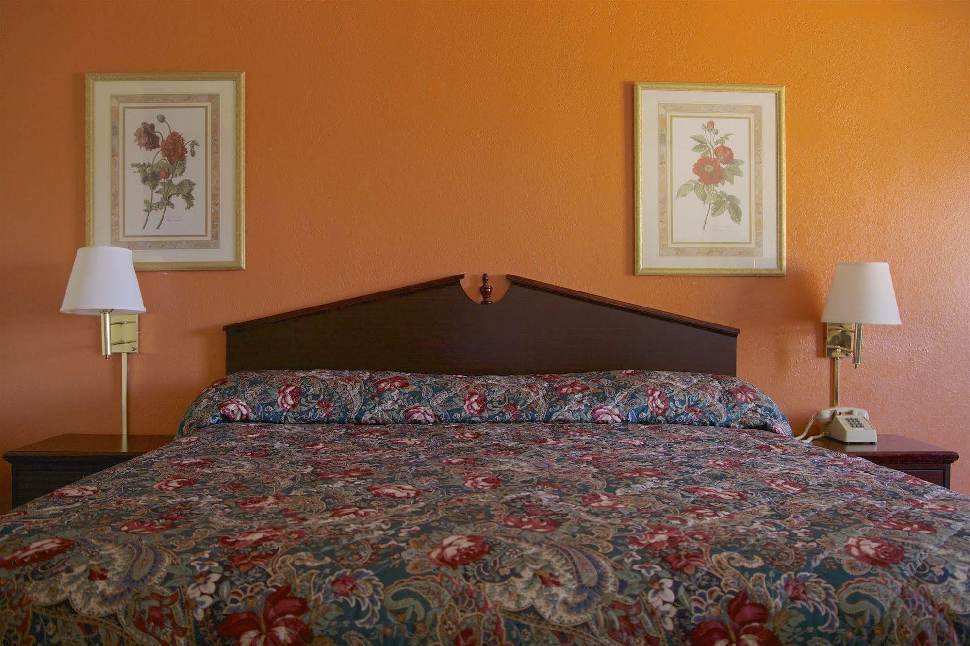Econo Lodge Inn & Suites McKinney Dış mekan fotoğraf